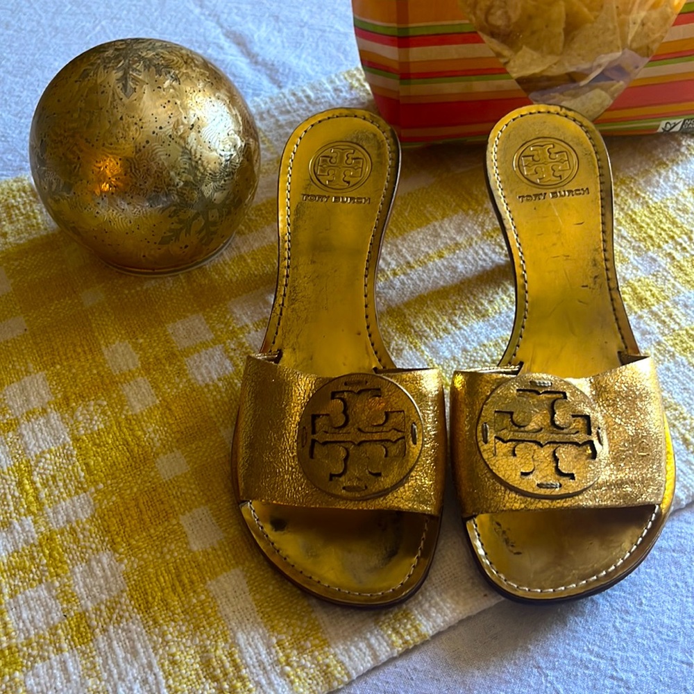 Tory Burch Gold 🌟⭐️ Cat Heel Open Toe Shoes